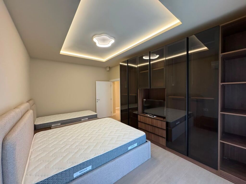 APARTAMENT MODERN 2+1 PER QIRA, RRUGA BARDHYL!