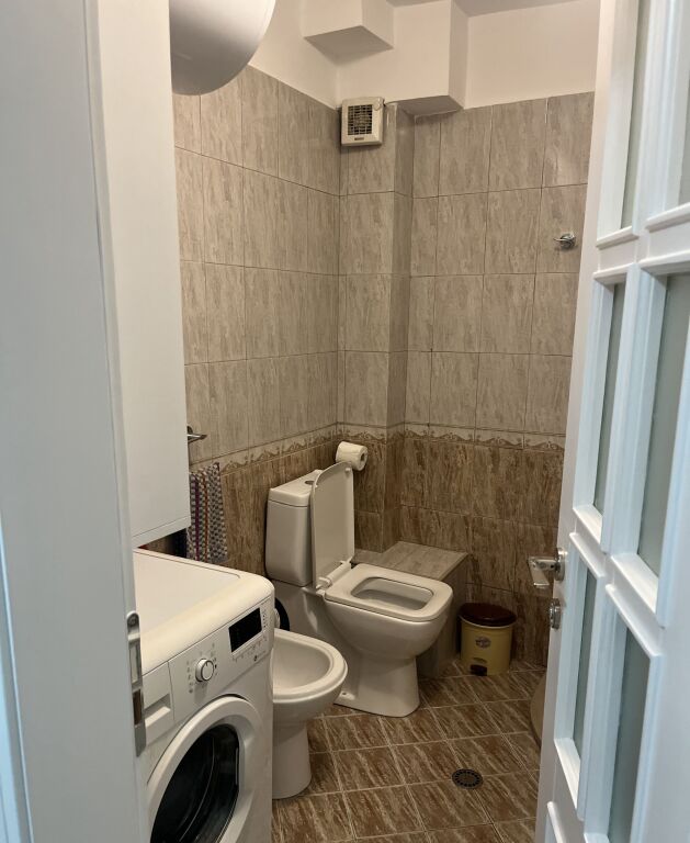 Affitto | Apartament 1 + 1 | Brryli | 500 €/mese