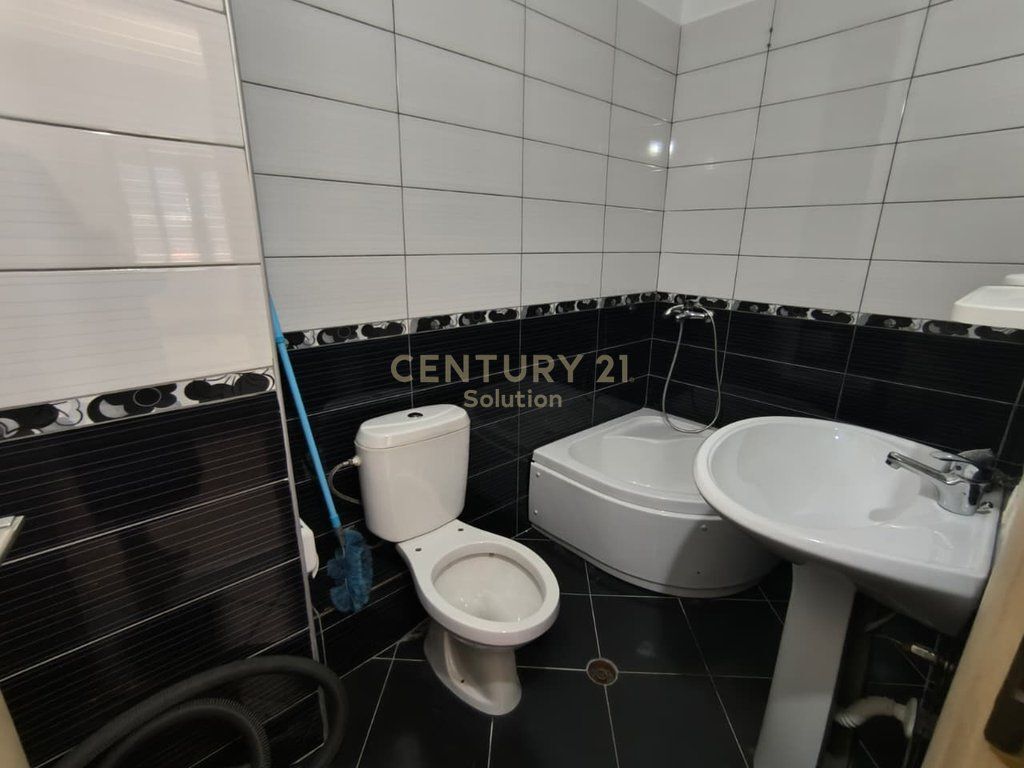 JEPET ME QIRA APARTAMENT 2+1+2 NE ASTIR