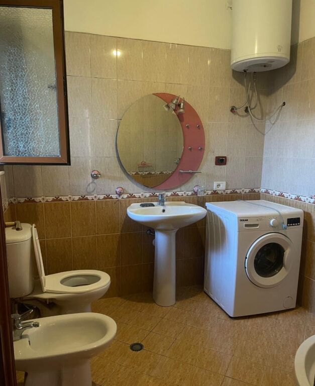 Rent | Apartament 2 + 1 | Rruga 5 Maji | 450 €/month