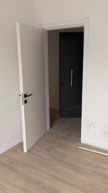 Shitet Apartament 2+1+2 Banjo –  📍Green Residence, Bathore