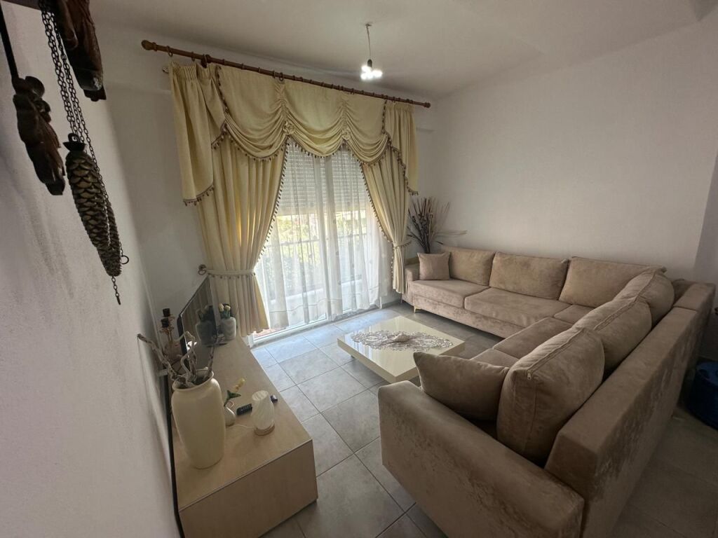 🏢Xhamllik, 1+1 apartment for rent, furnished 50,000Leke