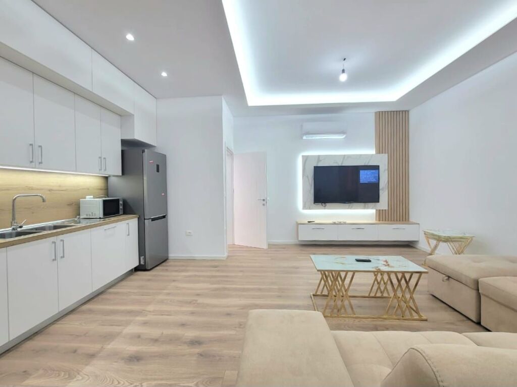 Jepet Me Qera: Shtëpi Private ( 1 Kateshe Me Oborr ) 2+1 ** Teg - Rr. E Vilave - 100% I Ri, Cilesi Premium | Jepet Bosh Ose I Mobiluar ** Sipas Kerkeses | 60,000 Leke/Muaj