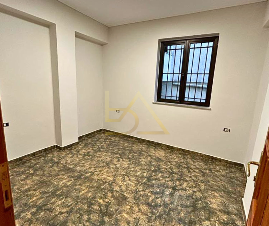 Apartment 3+1 for Rent – New Bazaar, Tirana