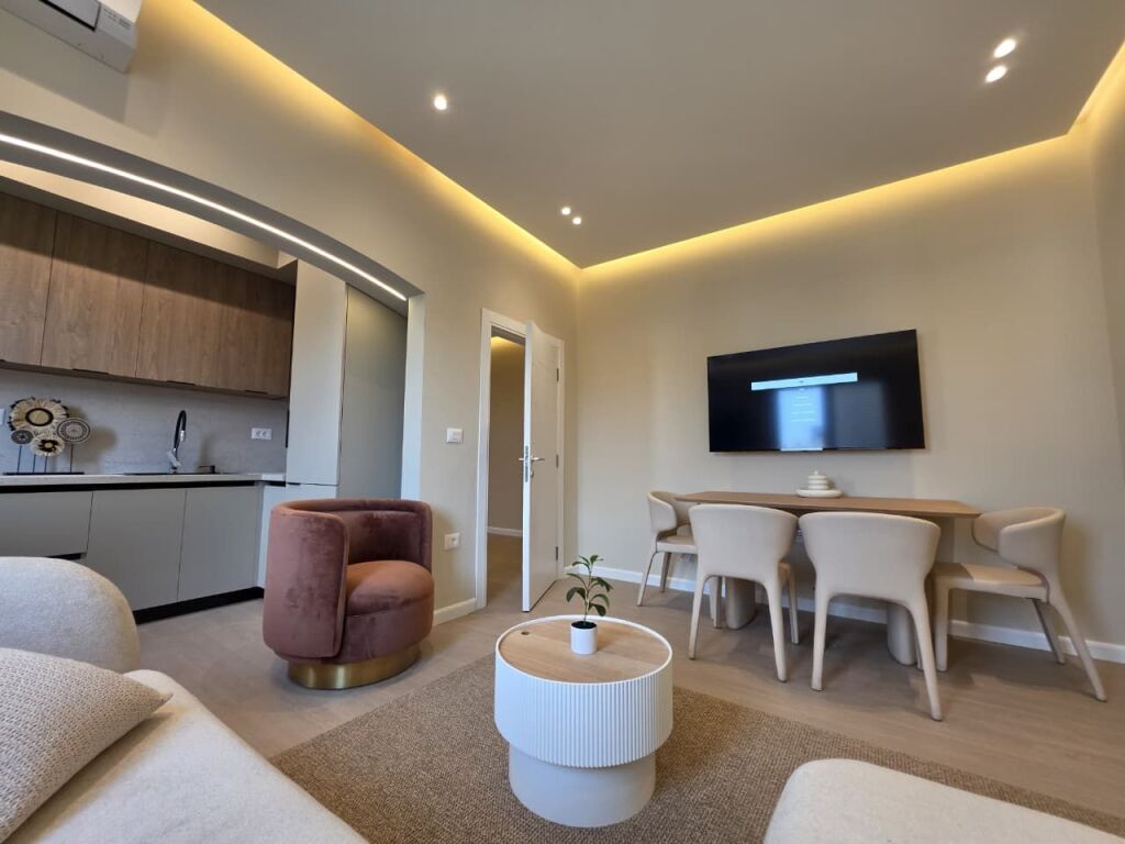 🚨 Mundësi e Rrallë! Me Qera: 2+1 Modern me Kuzhinë të Veçuar –  Brryl / Rruga Bardhyl (90 m2) 100% I ri 🤩 700€/Muaj