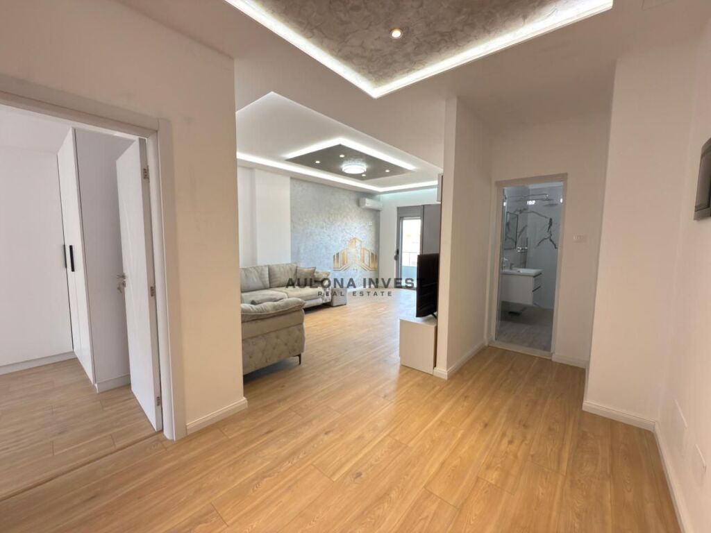 APARTAMENT 2+1+2 NE SHITJE LUNGOMARE-VLORE.