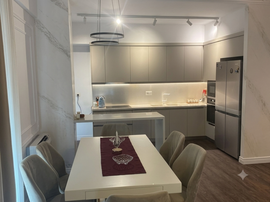 Rent, Apartment 3+1+2 Parking Spaces, Zogu i Zi, Tirana.