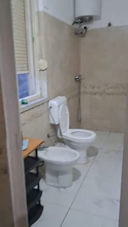 Qera | Shtëpi private 1 + 1 | Ish fusha aviacionit | 300 €/muaj