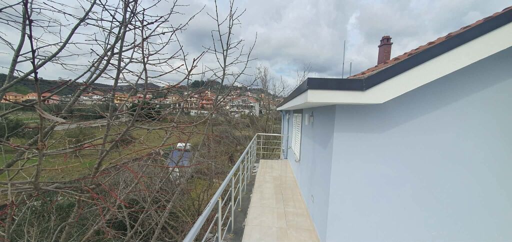 FOR SALE 3-STOREY VILLA  10 000 M2 LAND, VORE