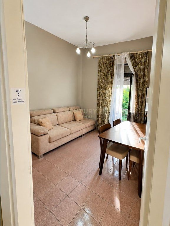 Selvia - Two-Story Building For Rent For Hostel Or Mini Hotel In The Heart Of Tirana And By The Road