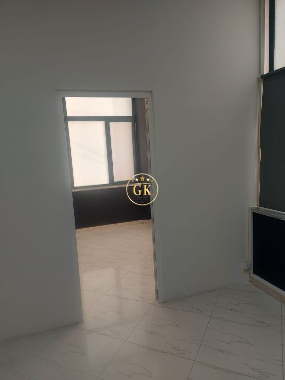 🏢 LOCALE COMMERCIALE IN AFFITTO – VICINO AL PONTE DAJLAN