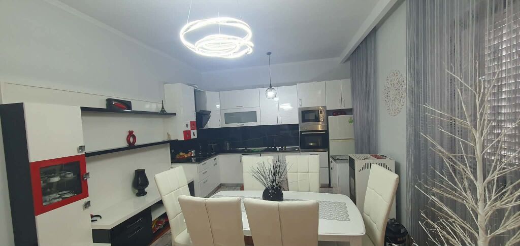 FOR SALE 3-STOREY VILLA  10 000 M2 LAND, VORE
