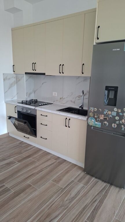 Qera | Apartament 1 + 1 | QTU (Qendra Tregtare Univers) | 300 €/muaj