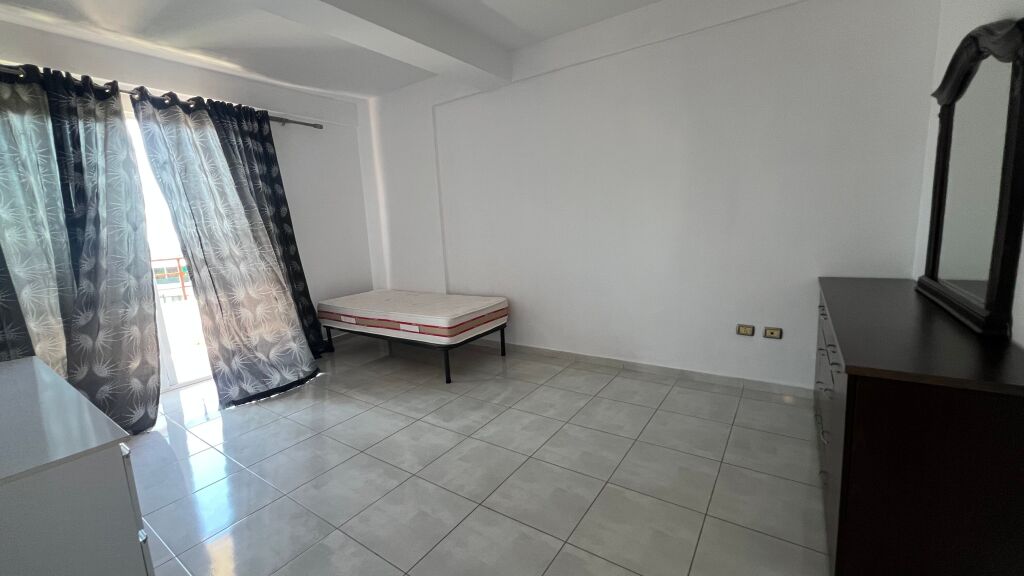 QERA APARTAMENT 2+1+2  AFER RESTORANT FRESKUT
