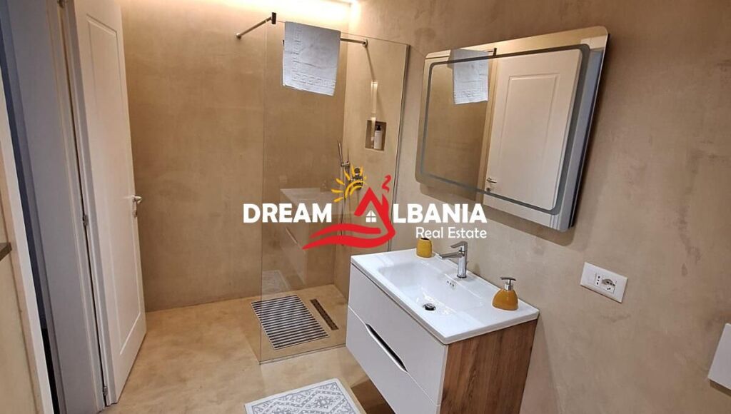 Shitet Apartament 2+1+2 Rruga e Bogdaneve, perballe Shkolles Avni Rustemi (ID 41212294)