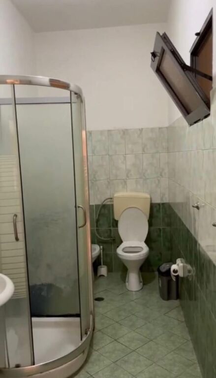 Qera | Shtëpi private 1 + 1 | Rruga Xhanfize Keko | 300 €/muaj