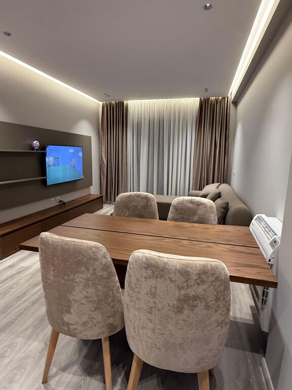 Rent | Apartament 1 + 1 | Rruga Dritan Hoxha | 700 €/month