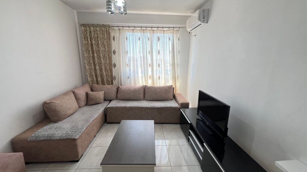 QERA APARTAMENT 2+1+2  AFER RESTORANT FRESKUT