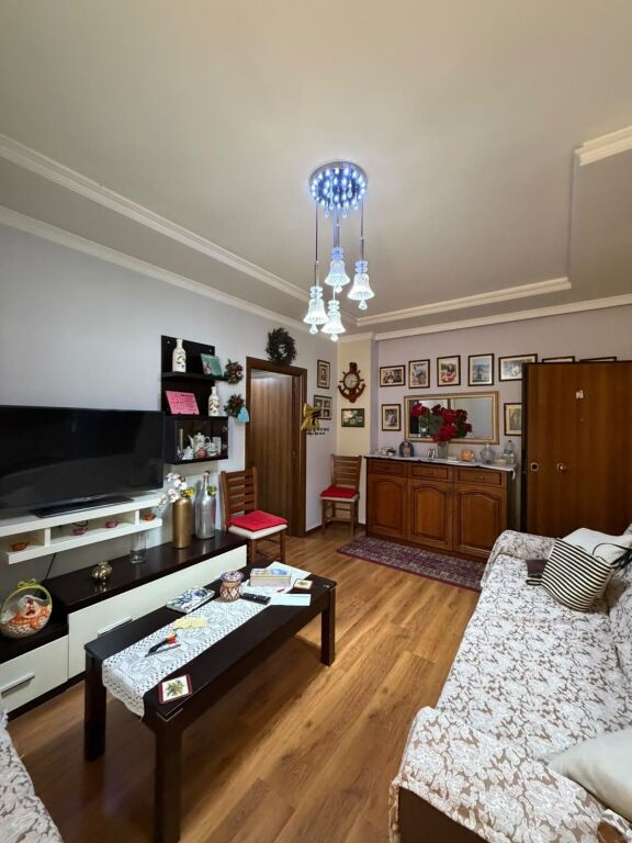 VENDESI APPARTAMENTO 2+1 KODRA E DIELLIT 18.500.000 LEKE FH-83808