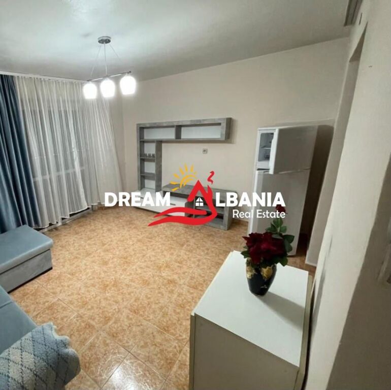 Appartamento 2+1 in vendita in via Elbasani, vicino al centro (ID 5129002)