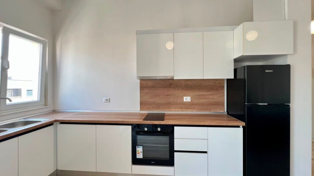 🏠 **FOR RENT: 1+1 Apartment**  📍 Aura Complex (Near Our Lady of Good Counsel University) 💰 55,000 ALL/Month 🏢 Building Year: 2025 🏢 6th Floor 📐 65 m² 🔥☄️ **100% Brand New – Never Occupied**