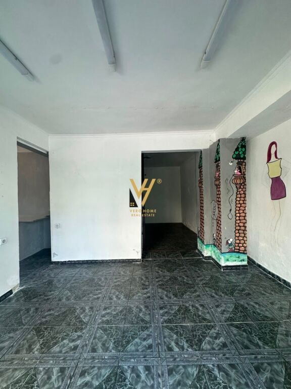 JEPET DYQAN 90 M2 ME QERA NE VASIL SHANTO 80.000 LEKE