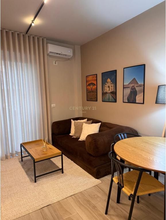 Appartamento 1+1 in vendita – Prima linea sul mare | Radhimë