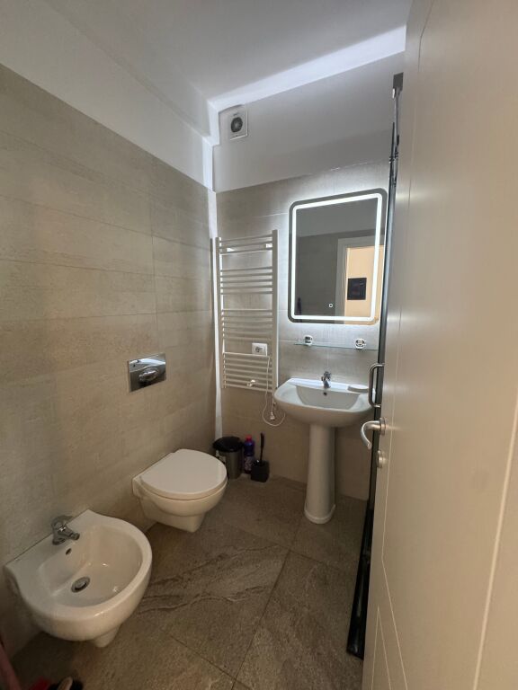 Appartamento 2+1 in affitto in Via Elbasan