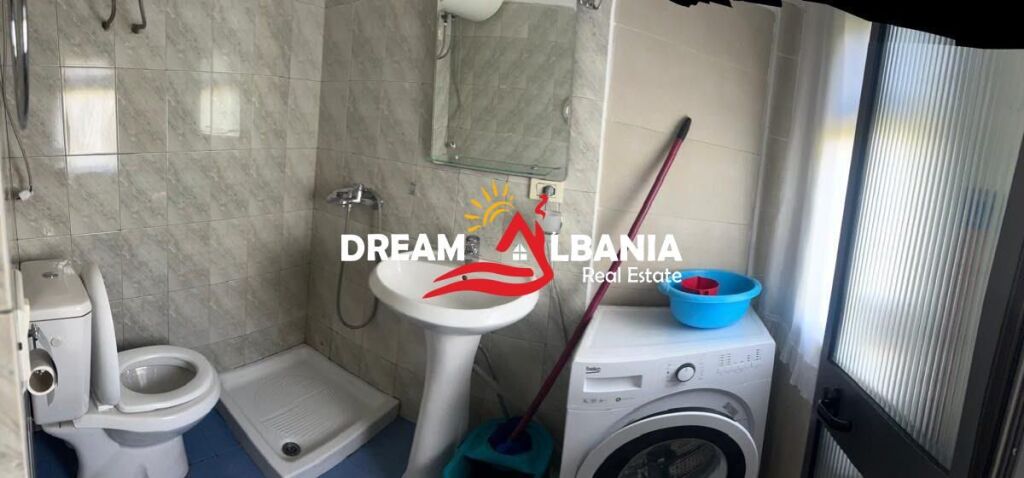 Jepet me qira gazoniere ne rrugen Bardhyl prane Oslo Bar, Tirane (ID 4219512)