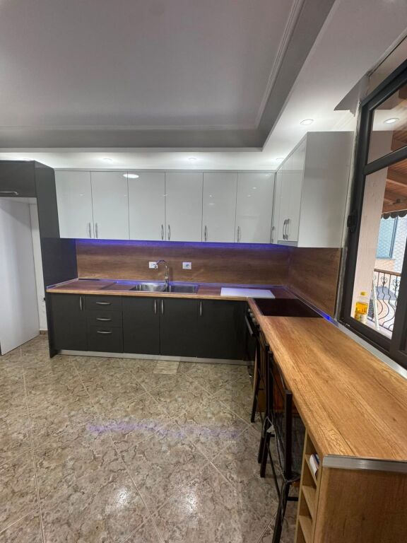 Apartment 3+1+2 for Rent  55,000 lek