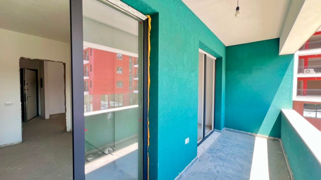 🏠 **FOR SALE: 2+1+1 Apartment with Walk-in Closet**  📍 Xhamllik 🌞 South Facing 💰 €187,000 🏢 Building Completion: 2026 🏢 2nd Floor 📐 99 m²  🔥 **Ready to Move In – August 2026** 🔥