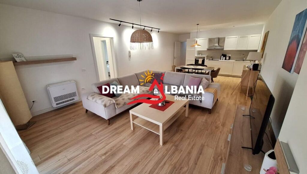 Shitet Apartament 2+1+2 Rruga e Bogdaneve, perballe Shkolles Avni Rustemi (ID 41212294)