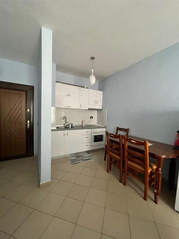 Appartamento 1+1 in affitto a Fresk vicino al Ristorante Qesaraka