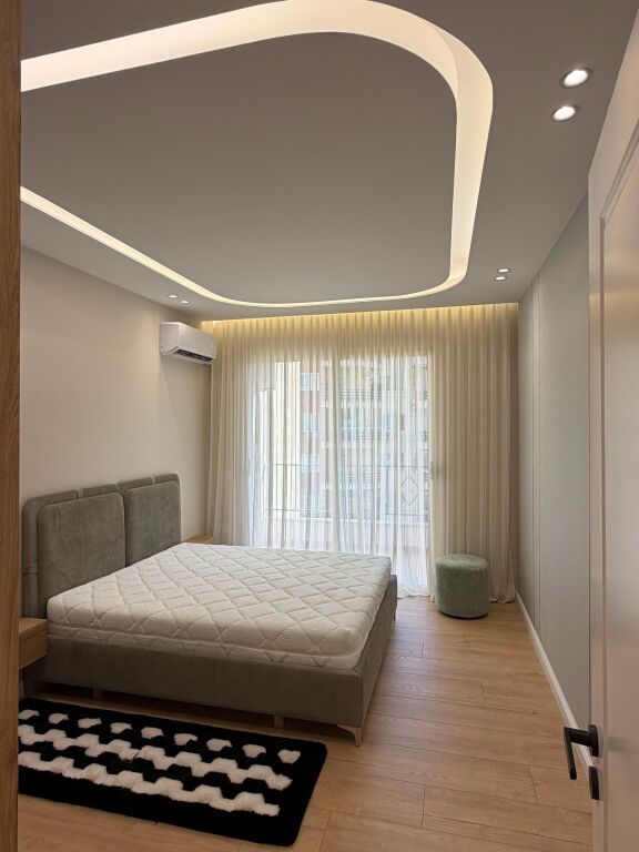 Shitet apartament 2+1 ne Yzberisht