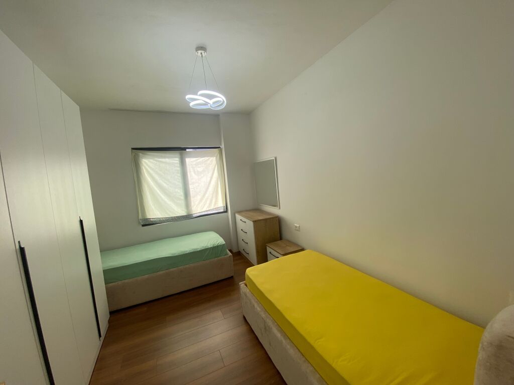 Apartament 2+1 për qera në Fresk !