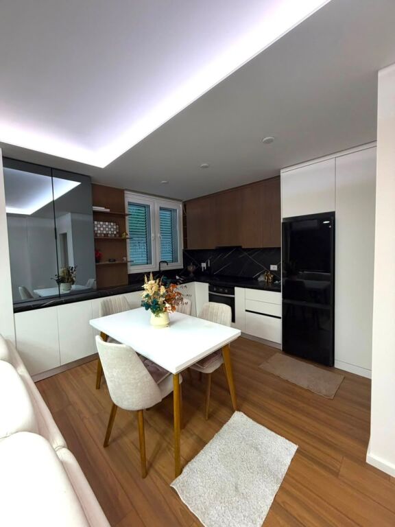 🏡 Apartament 2+1+2 me Qira – Liqeni i Thatë