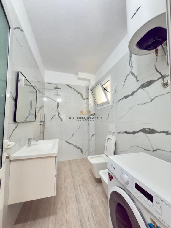 APARTAMENT 2+1+2 NE SHITJE LUNGOMARE-VLORE.