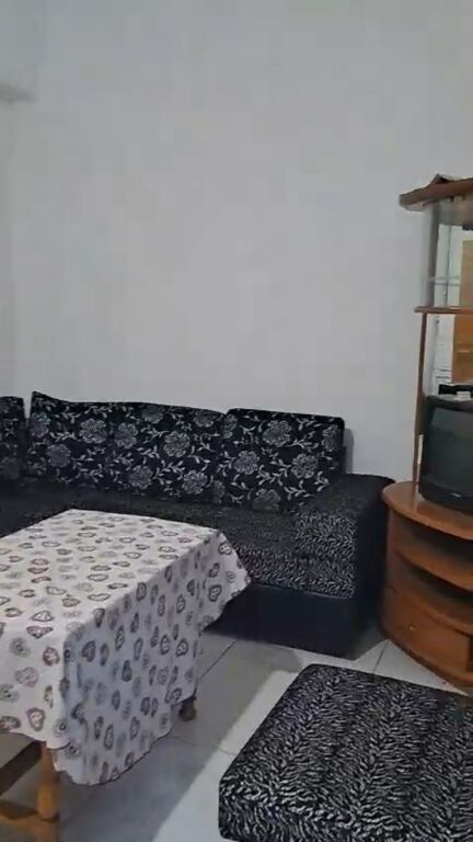 Qera | Shtëpi private 1 + 1 | Ish fusha aviacionit | 300 €/muaj