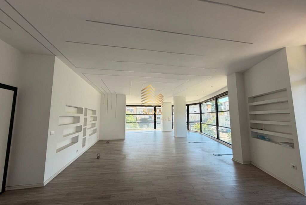 Qira, Ambient Biznesi, Porcelan, 1400 Euro/muaj Neto