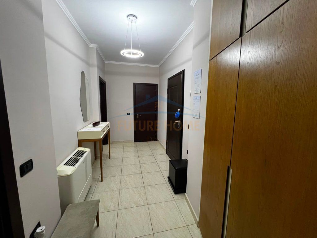 Affitto , Appartamento 2+1 , Piazza Willson , Tirana
