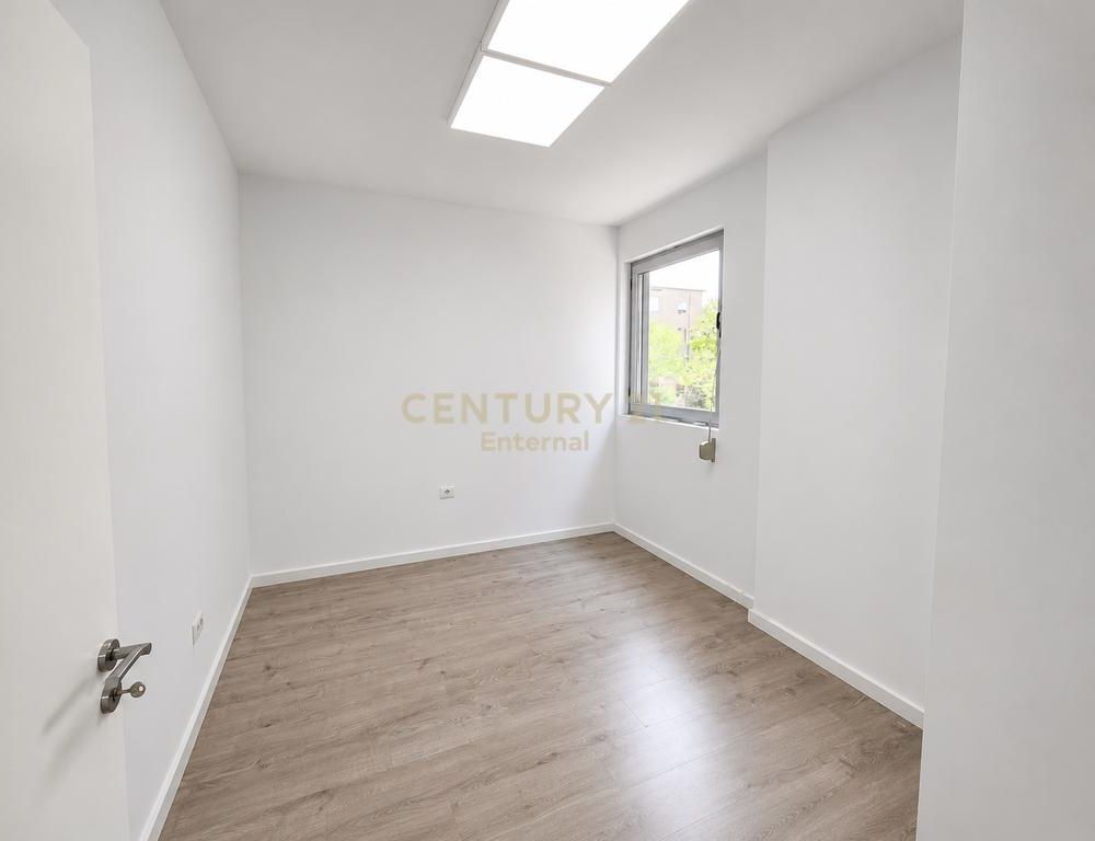 Dinamo Stadium - Office for Rent Fully Equipped 93m2