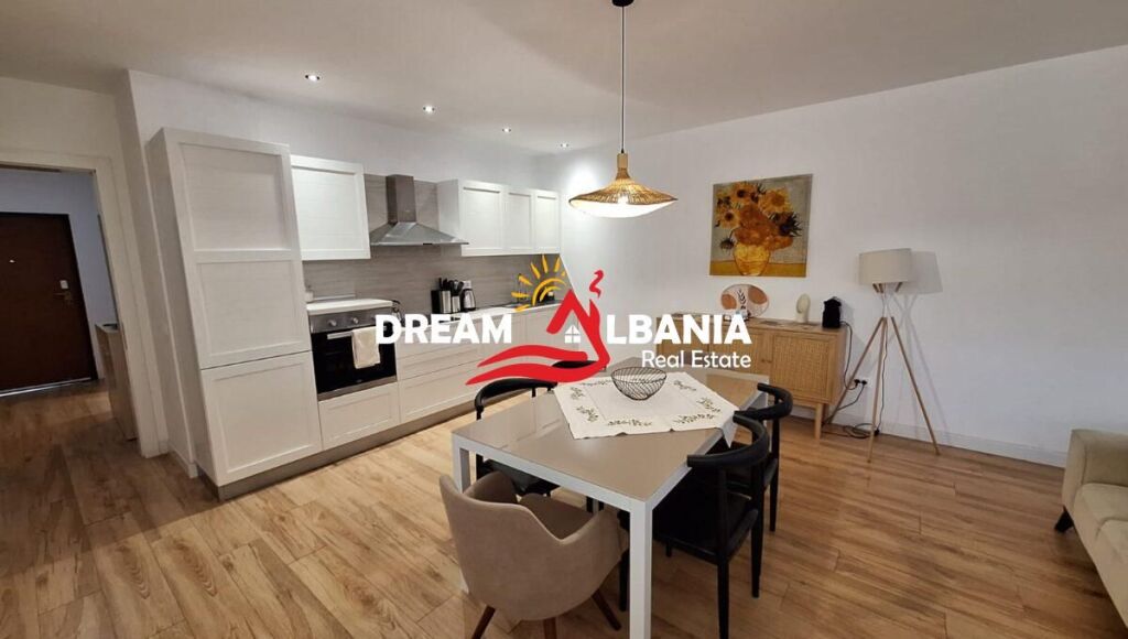 Shitet Apartament 2+1+2 Rruga e Bogdaneve, perballe Shkolles Avni Rustemi (ID 41212294)