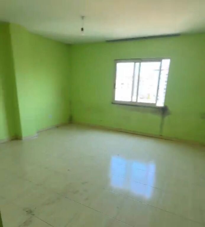 Apartament 2+1 per shitje pas Fakultetit te Shkencave!