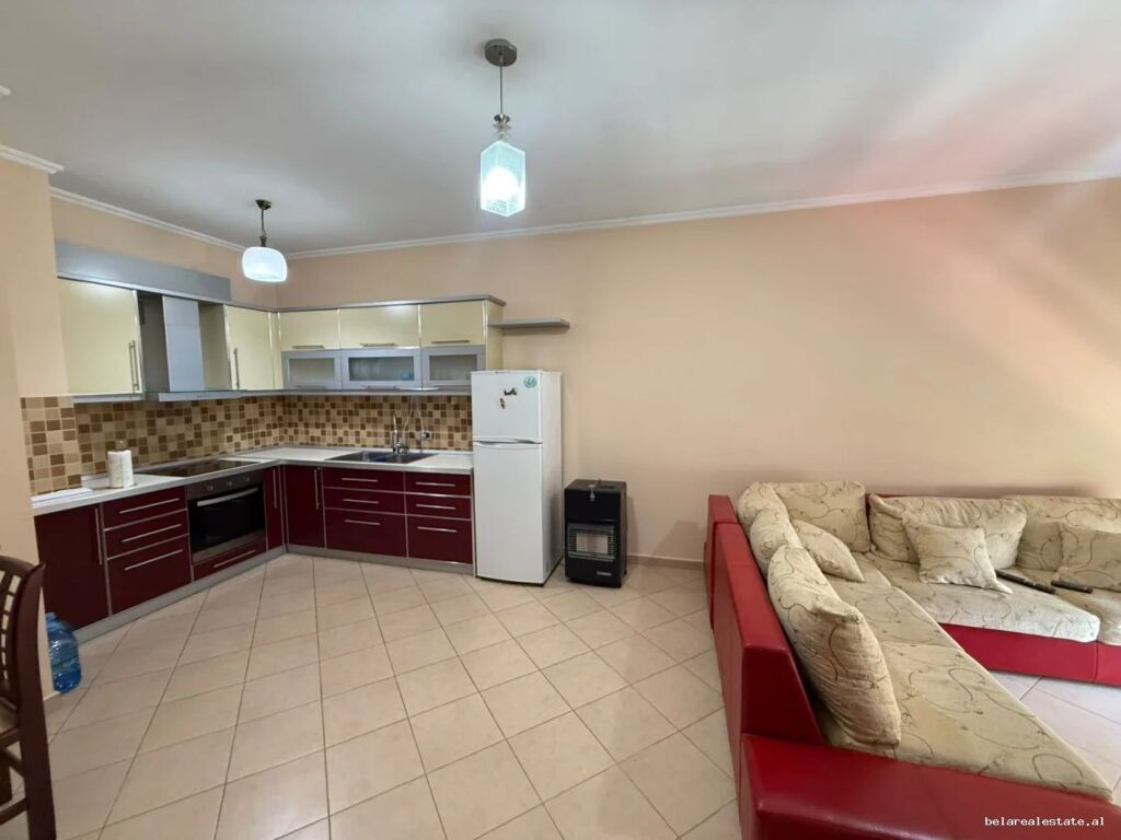Apartament me qera 1+1 tek Ish Tregu Elektrik (ID B2101820) Tirane