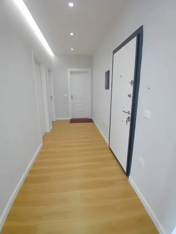 Qera | Apartament 2 + 1 | Gjimnazi \”Ibrahim Rugova\” | 350 €/muaj
