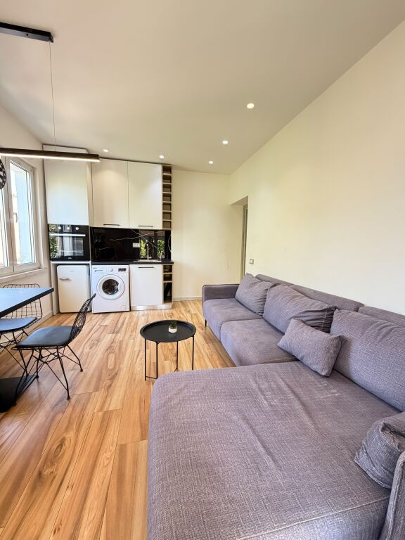 Apartament 1+1 te Rruga Elbasanit