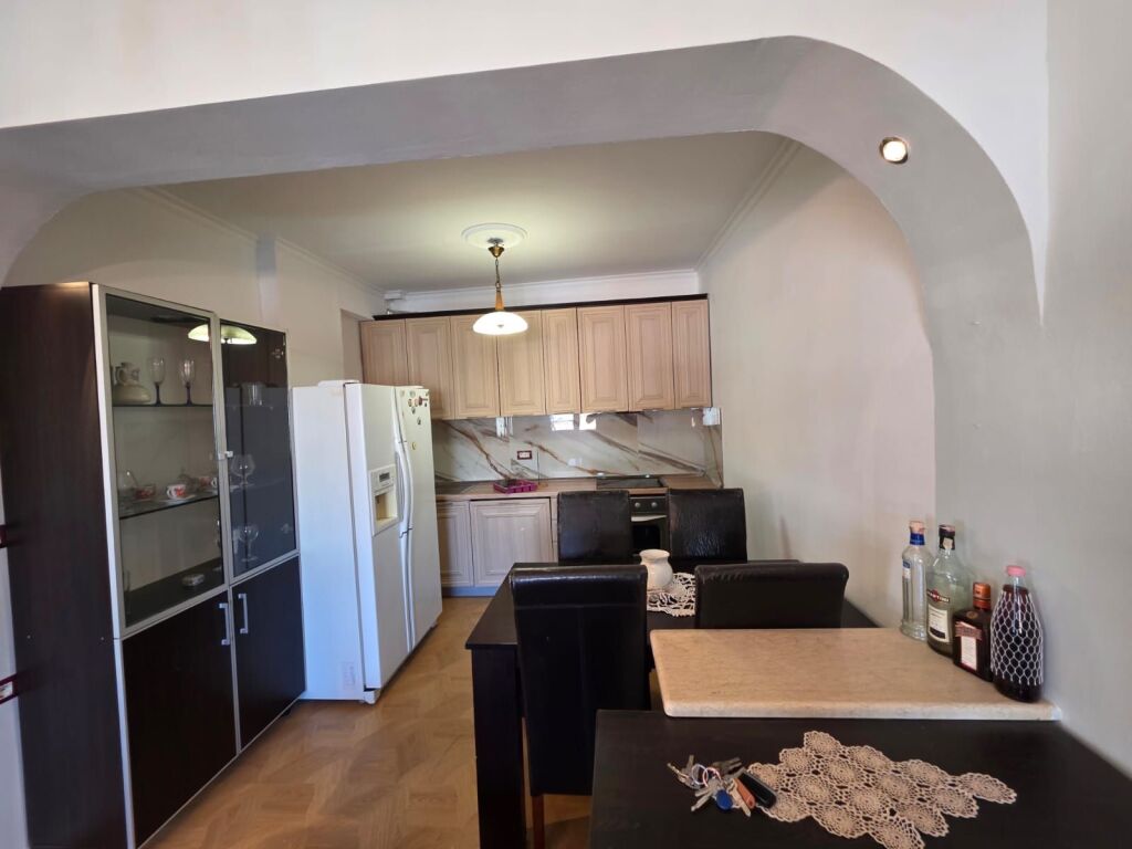 📍Via Siri Kodra Vendesi Appartamento 2+1 in vendita