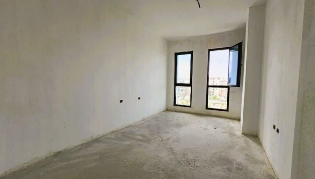 🔥 APARTAMENT 1+1 NË SQUARE 21 – ARLIS NDËRTIM | RRUGA E KAVAJËS