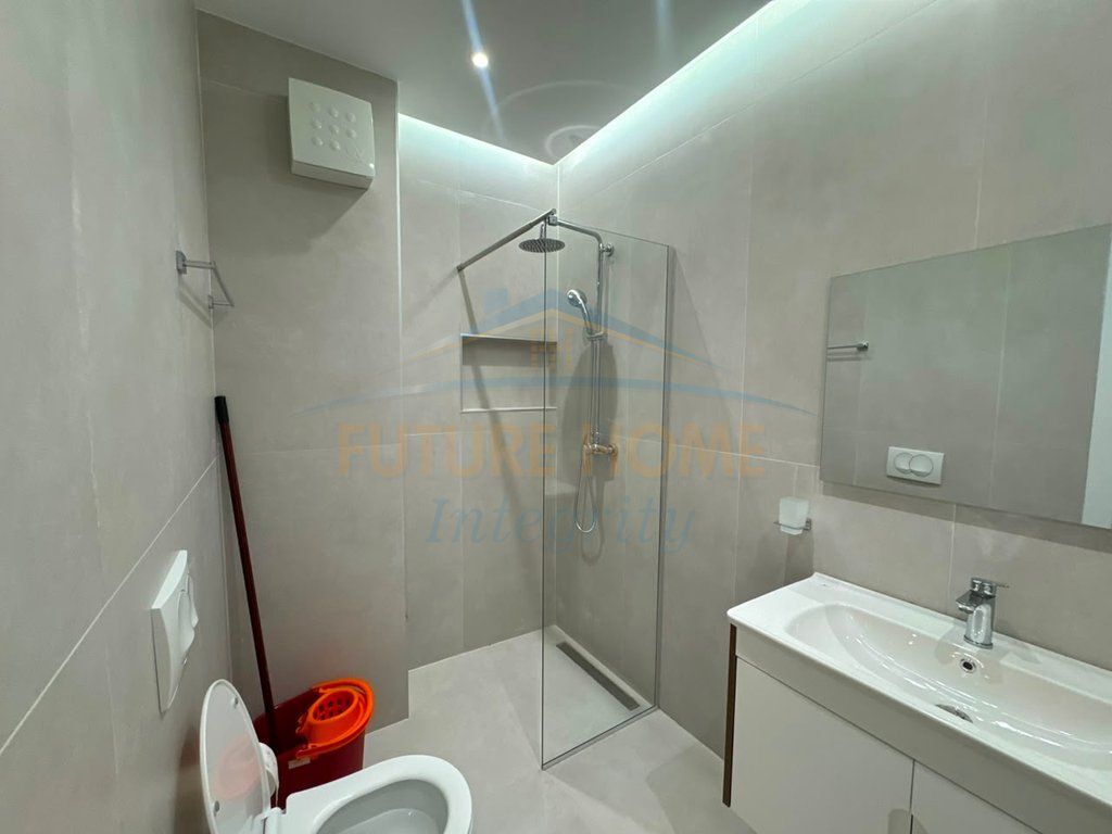 Qera, Apartament 2+1+2, Bulevardi i Ri, Tiranë.