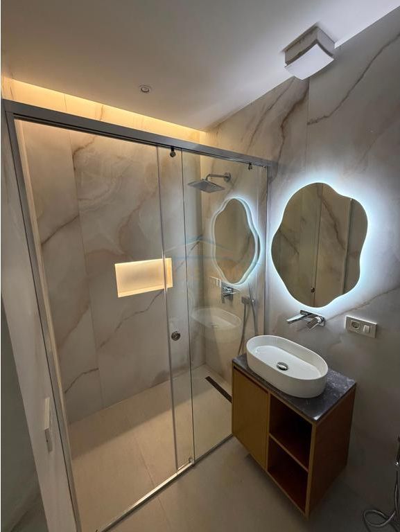 Affitto, Appartamento 1+1 + Posto Auto, Residenza Golden Tower, Via "Mine Peza"